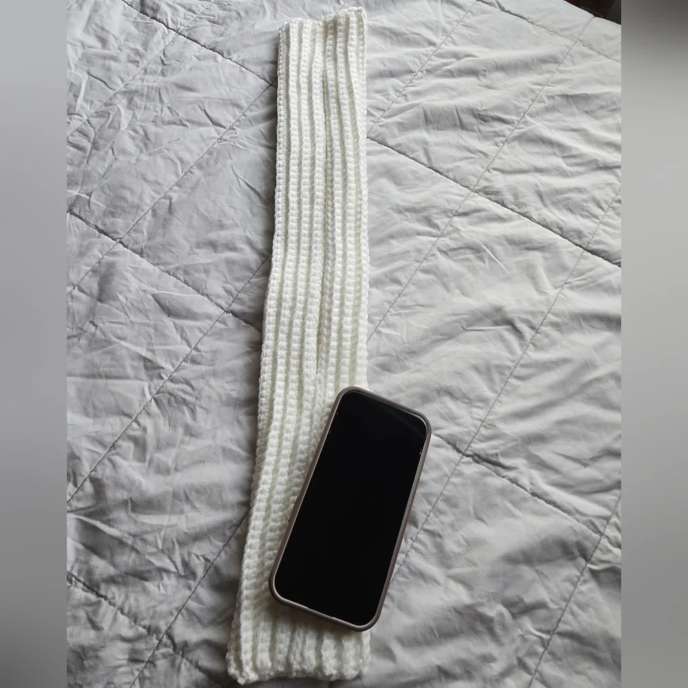 New Crochet Phone Pocket In White Color